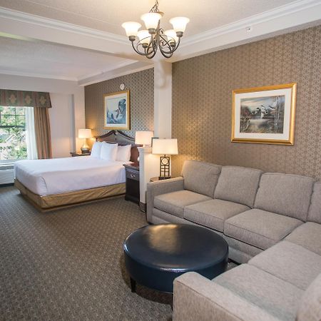 Fort William Henry Hotel Озеро Джордж Экстерьер фото