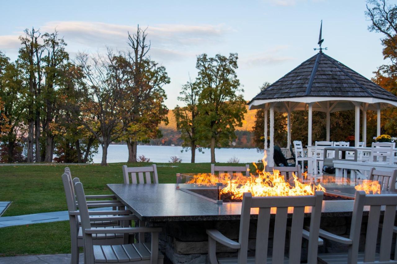 Fort William Henry Hotel Озеро Джордж Экстерьер фото