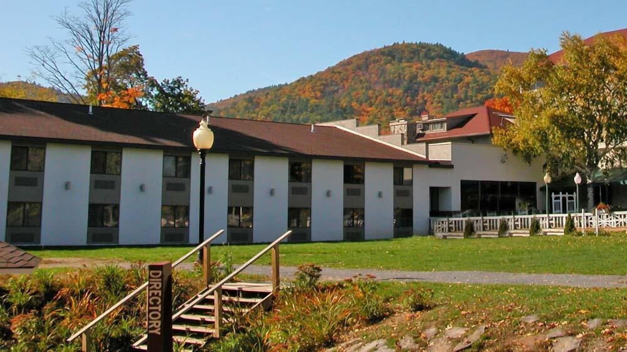 Fort William Henry Hotel Озеро Джордж Экстерьер фото